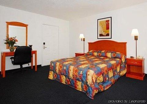 Rodeway Inn Effingham Chambre photo